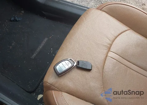 2015 Hyundai Sonata Limited z USA, uszkodzony, nr VIN 5NPE34AF4FH047213